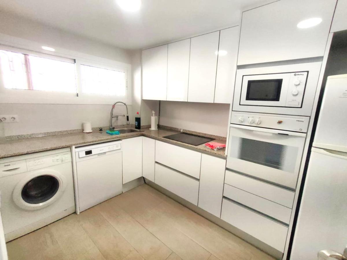 Very Lightful Apartment. Incredible Sea Views. Big Terrace, Swimming Pool. Ac. Very Close To Alicante City Center. Екстер'єр фото